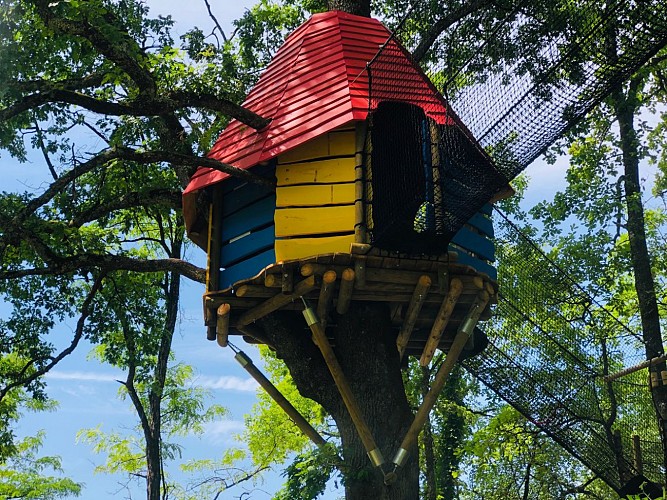 Cabane dans les arbres